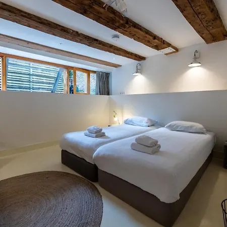 Amazing Jordaan Mansion * Амстердам
